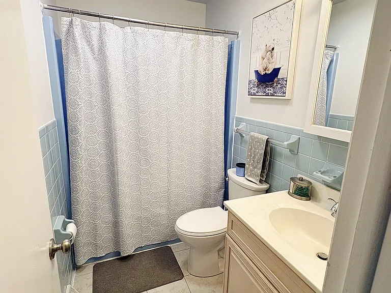 4 Woodlake Dr — Photo 17