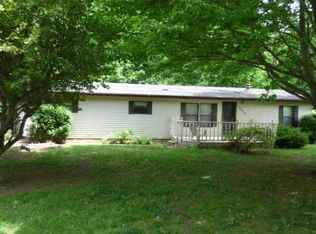 2919 Tecumseh Dr, Benton Harbor, MI 49022