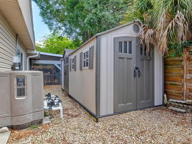 2729 Sydelle St — Photo 44
