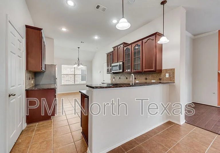 12608 Red Hawk Dr — Photo 10