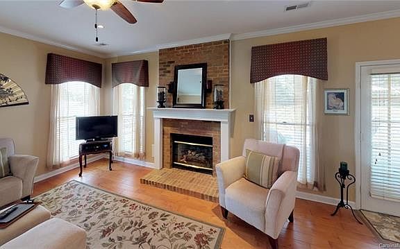 4th image of 7114 Obrien Ct