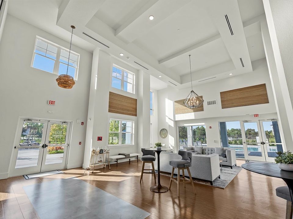 Leasing Office