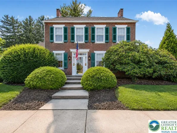 1742 Butztown Rd, Bethlehem, PA 18017