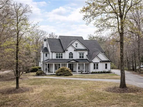 2719 Tribble Mill Rd, Lawrenceville, GA 30045