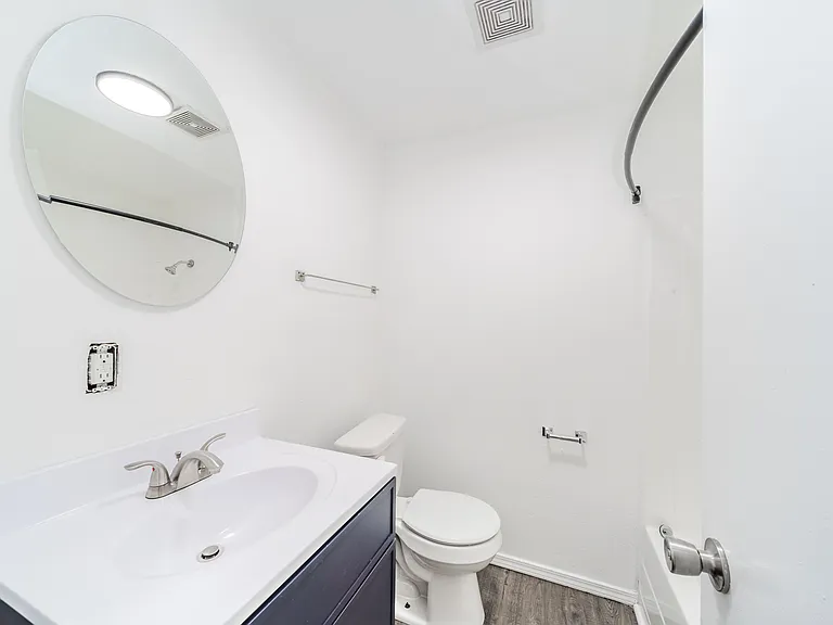 1701 Fletcher Ave #C — Photo 6