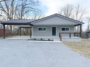 484 Wells Rd, Crossville, TN 38555