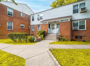 221 Rumsey Rd APT 1A, Yonkers, NY 10705