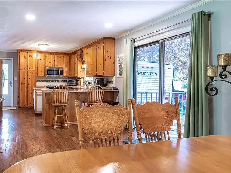 2347 Morgan Rd — Photo 17