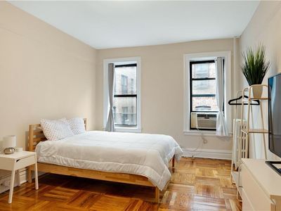 2156 Cruger Avenue #4L, Bronx, NY, 10462
