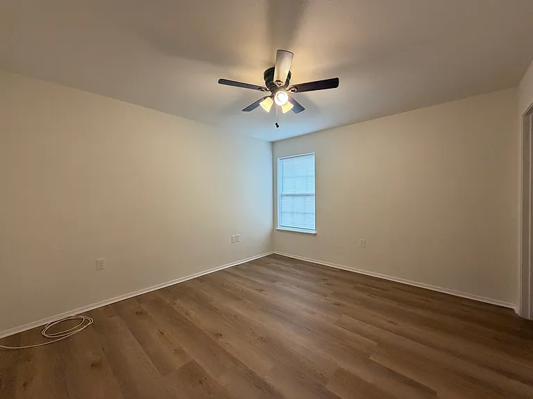 441 N Cowan Ave #13 — Photo 6