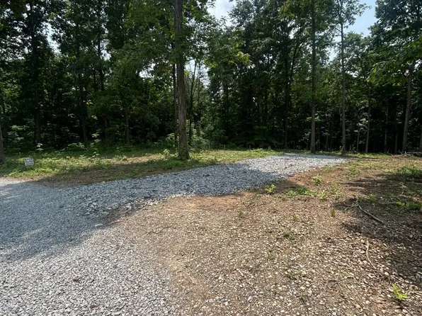 2621 Campbellsville Rd, Greensburg, KY 42743