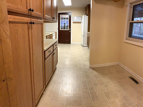 29th image of this home