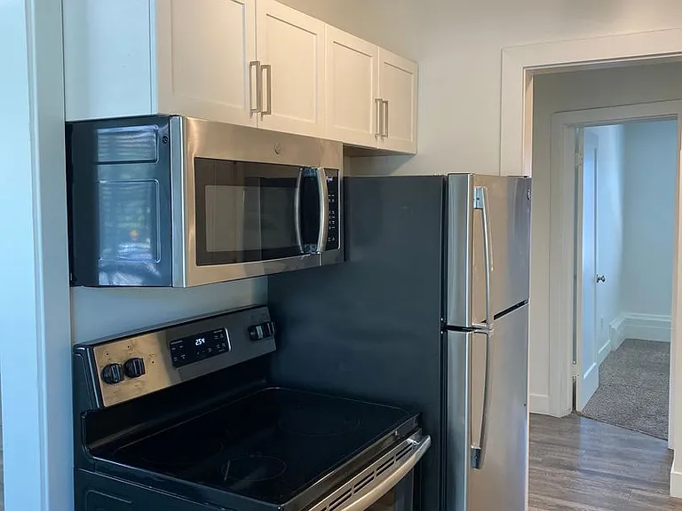 221 N Quince St — Photo 26