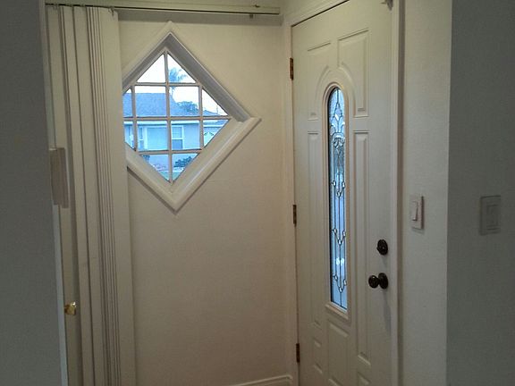 4th image of 14007 Danbrook Dr