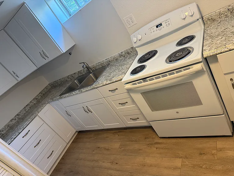 2145 S Nowell Cir — Photo 12