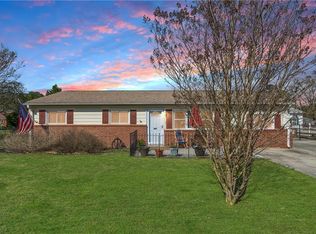 2824 Country Club Dr, Suffolk, VA 23435