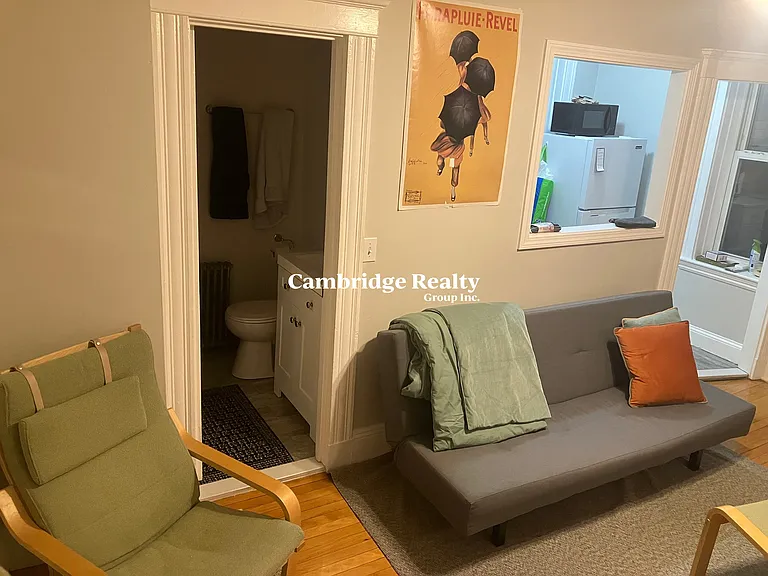12 Farrington Ave #5T — Photo 4