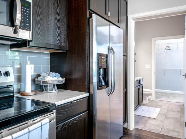 283 E 1st Ave #323-314