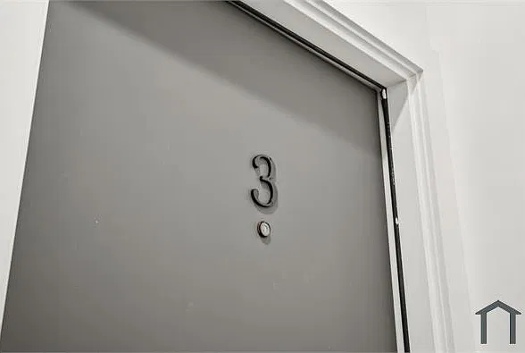 2 bed, 900 sqft, $1,550 — Photo 2