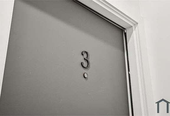 2nd image of 2616 N 11th St #3
