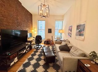 35 W 16th St APT 6, New York, NY 10011