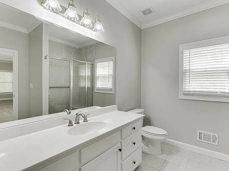 9345 Riverclub Pkwy — Photo 31