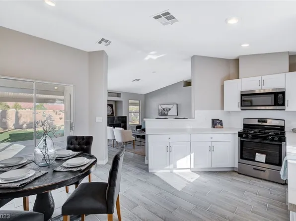 3124 Cedar Point Way, North Las Vegas, NV 89031