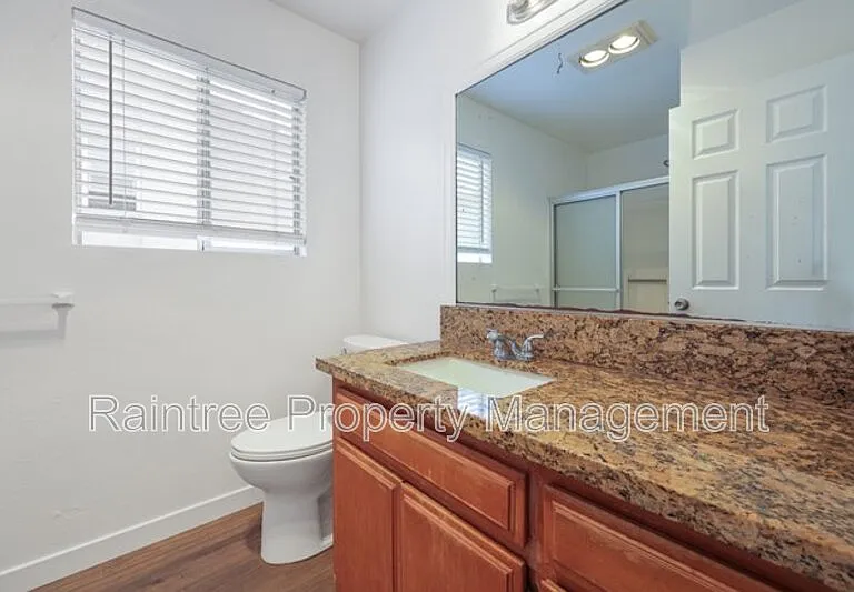 340 Walnut Ave — Photo 19