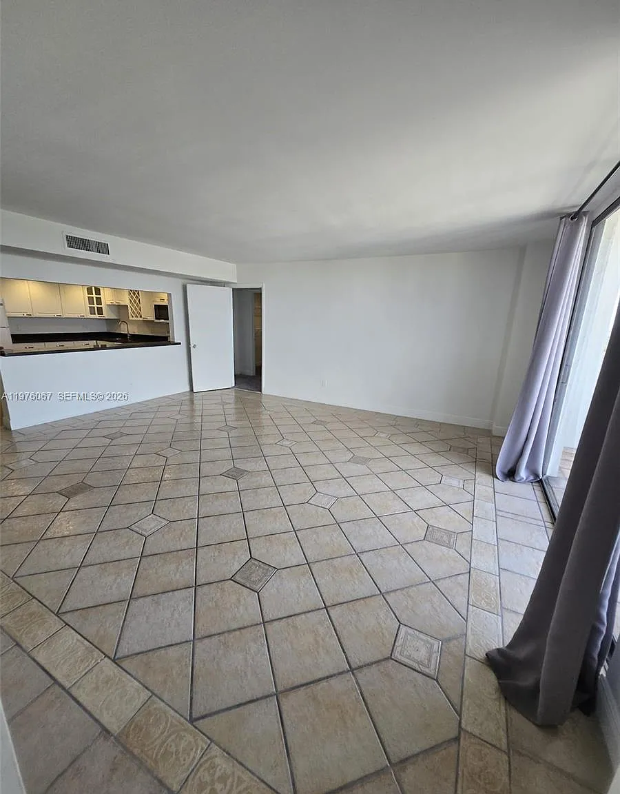 Sailboat Cay Condo — Photo 2