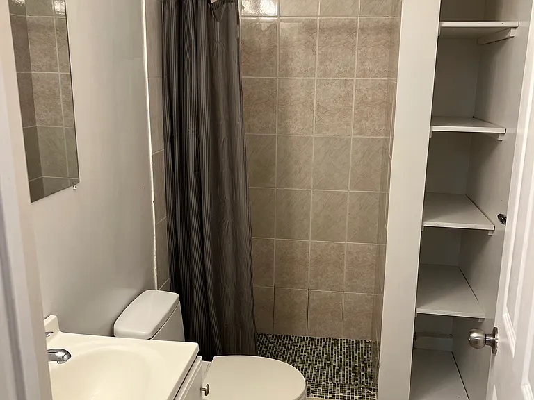 250 Baltimore Way — Photo 4