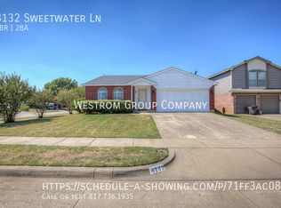8132 Sweetwater Ln, Fort Worth, TX 76134