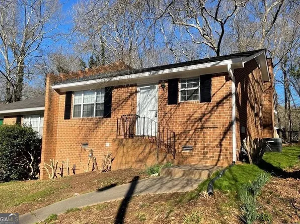 130 Oxford Ct, Athens, GA 30606