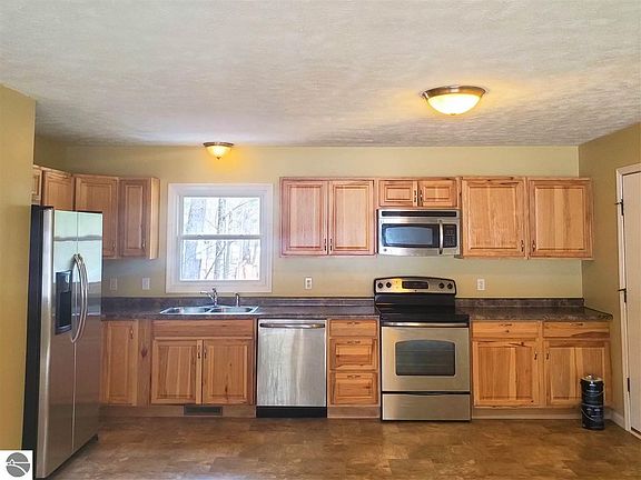 4th image of 2409 McNab Ct