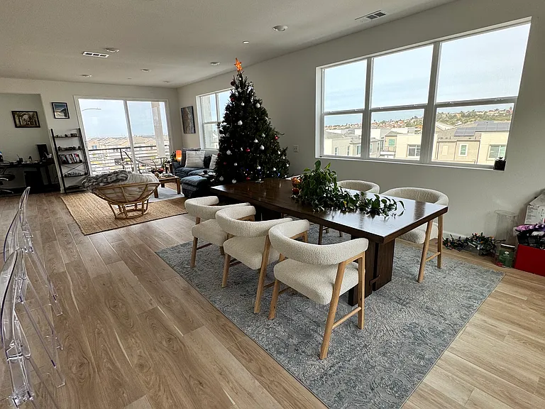 789 Vada St #6 — Photo 3