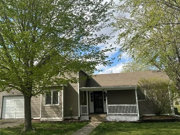 616 Pine St, Everest, KS 66424