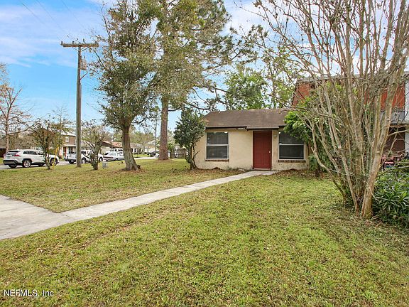 5th image of 2655 SUNRISE VILLAGE Drive #A