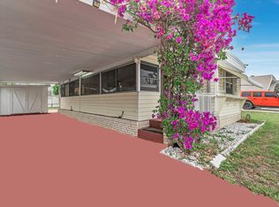 16 Rachael Rd, Lake Worth, FL 33463