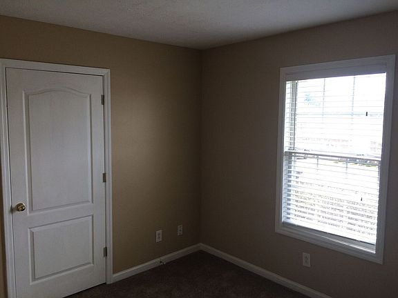 858833_Bedroom Two_04192016
