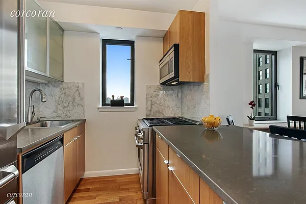 Rented by Corcoran | media 19