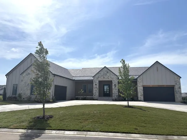 3412 N Bedford Ct, Wichita, KS 67206