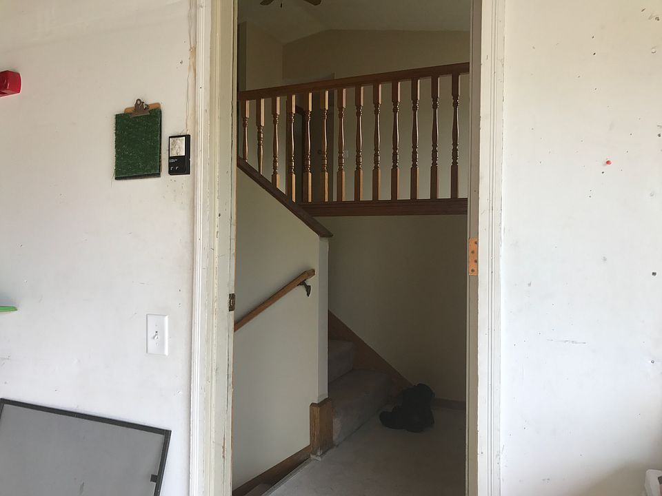 Side door access from garage