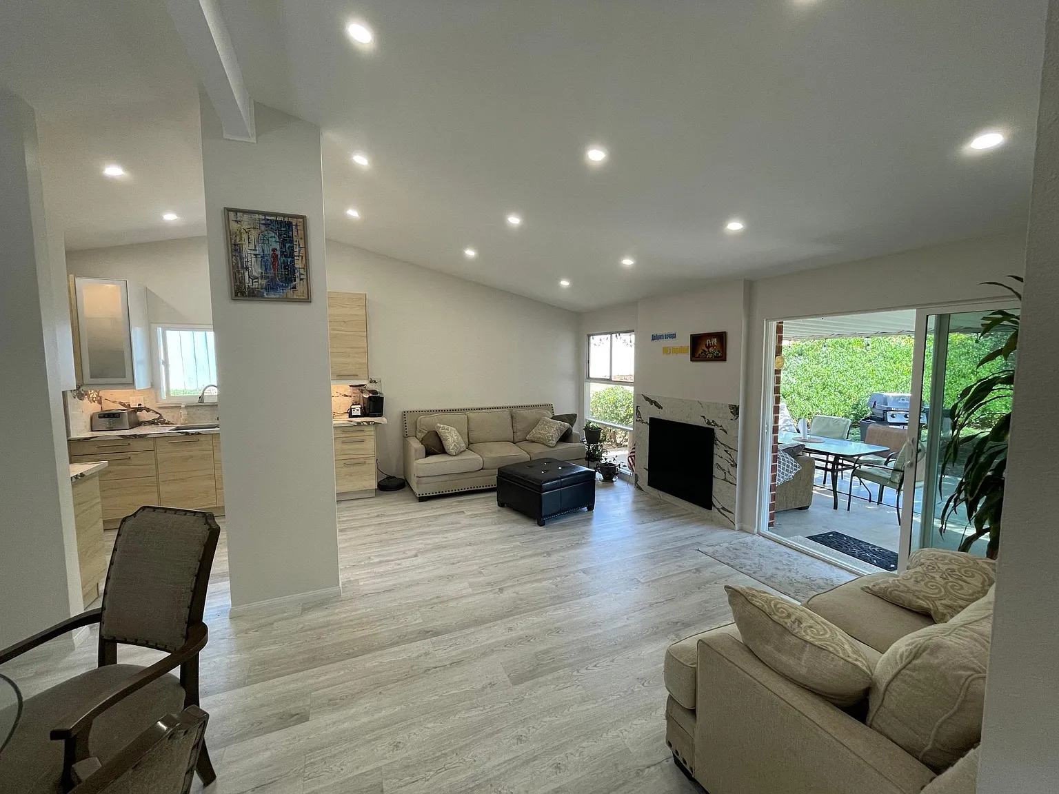 6363 Waterfall Pl — Photo 4