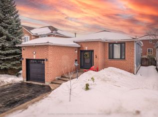 55 Chalmers Dr, Barrie, ON L4N 8A6