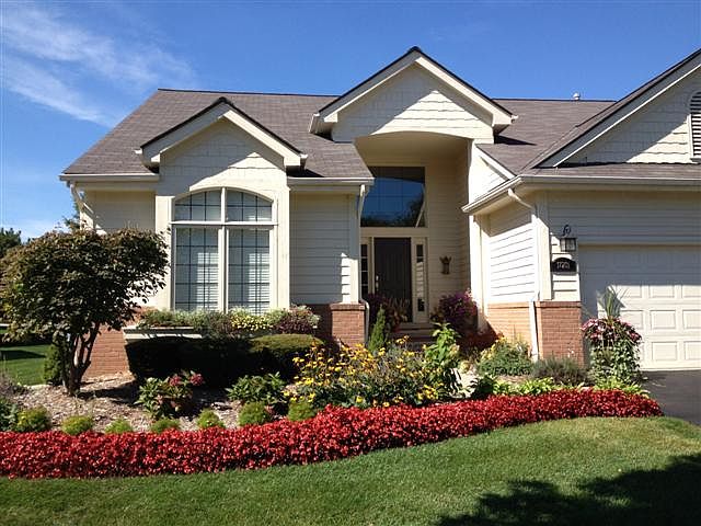 1st image of 17201 Lake View Cir #93
