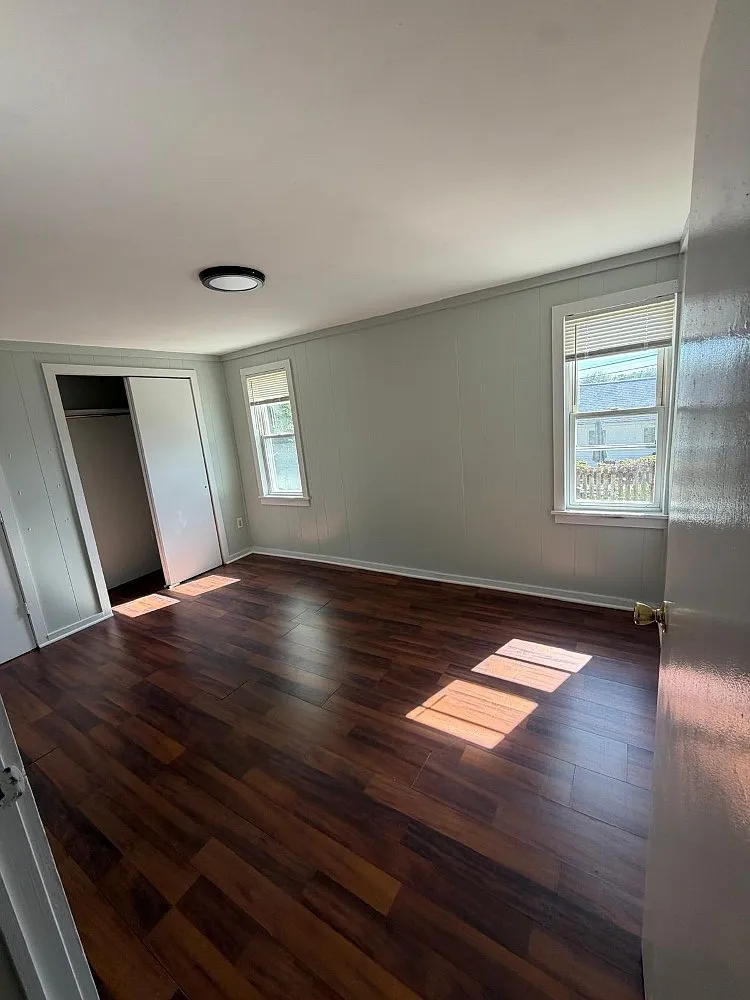 1 bed, 900 sqft, $1,550 — Photo 1
