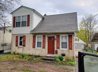 954 Grosstown Rd, Pottstown, PA 19464