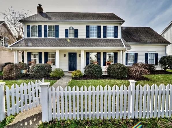 5809 Creft Cir, Indian Trail, NC 28079