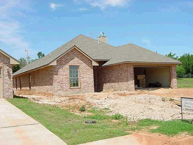 2nd image of 9413 Barnhill Ln