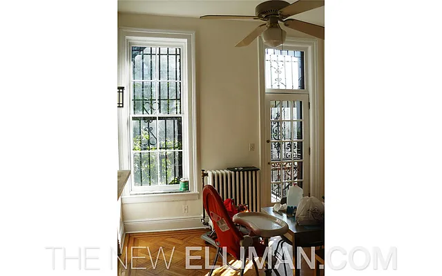 Rented by Douglas Elliman | media 29