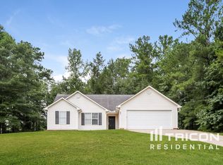 402 Wolf Creek Ct, Locust Grove, GA 30248